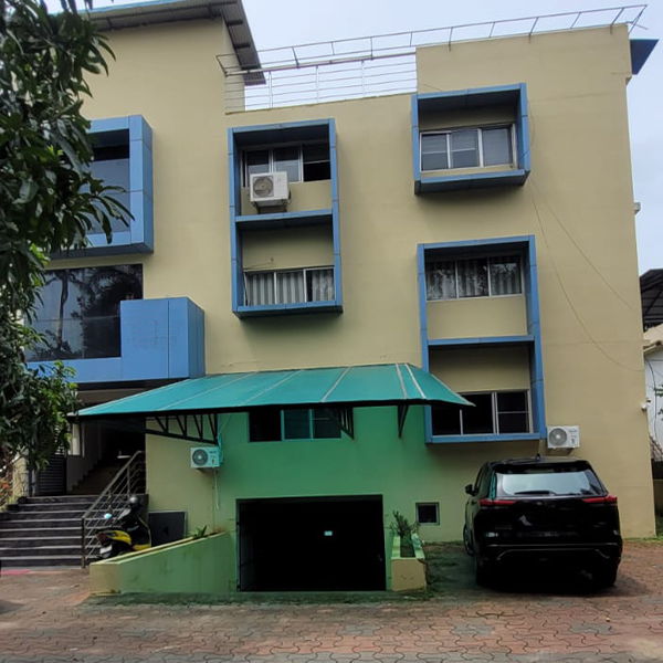 COMERCIAL BUILDING @ KALOOR