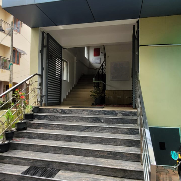 COMERCIAL BUILDING @ KALOOR