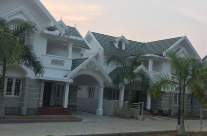 LUXURY VILLAS NEAR NEDUMBASSERY INTERNATIONAL AIRPORT